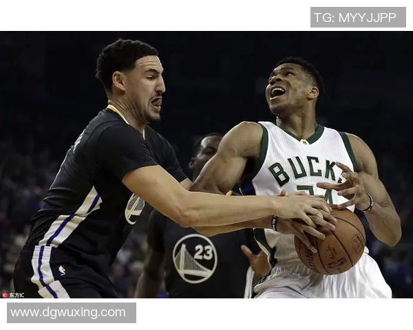 2017至2018赛季NBA勇士队与雄鹿队精彩对决回顾与分析 2017至2018赛季NBA勇士队与雄鹿队精彩对决回顾与分析