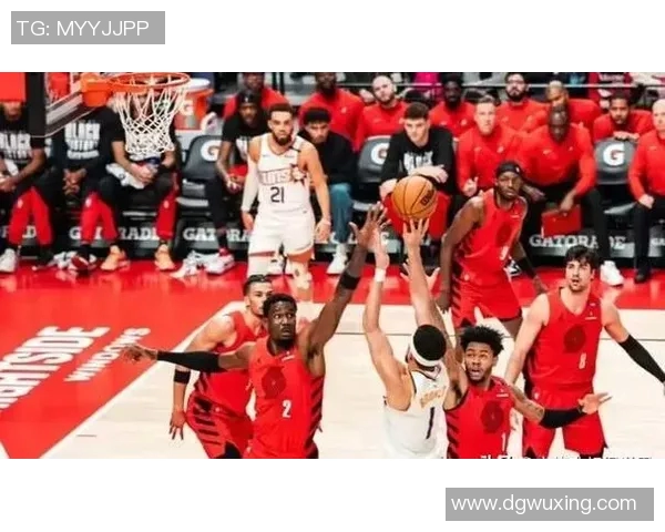 2017年雷霆与开拓者激战回顾：精彩瞬间与赛季影响分析