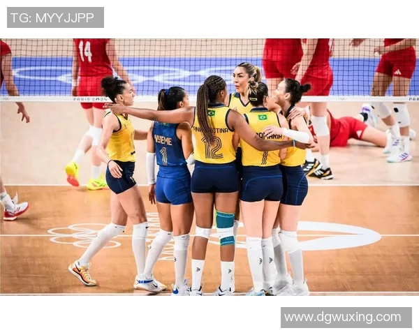 奥运会女排激战荷兰队争夺金牌荣耀的巅峰对决 奥运会女排激战荷兰队争夺金牌荣耀的巅峰对决