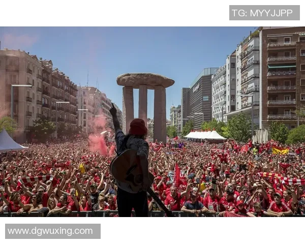 布鲁日与伊斯坦堡的对决：历史交锋与战术分析全景揭秘