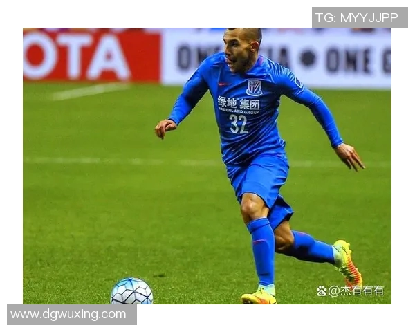 申花与辽宁特维斯激战正酣球迷期待精彩对决与精彩进球