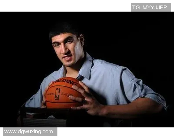 坎特的篮球之路：从天才少年到NBA传奇的奋斗故事